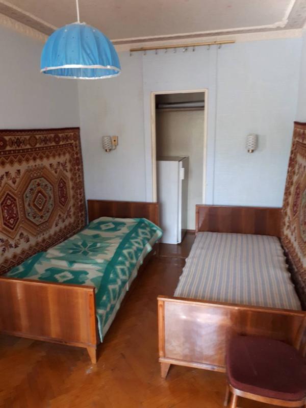 Long term rent 2 bedroom-(s) apartment Heroiv Kharkova Avenue (Moskovskyi Avenue) 218