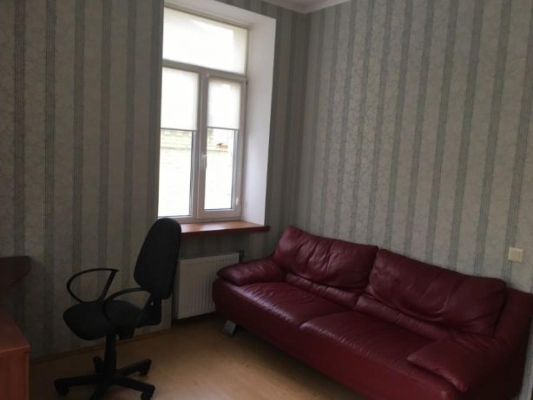 Long term rent 2 bedroom-(s) apartment Chernyshevska Street 8