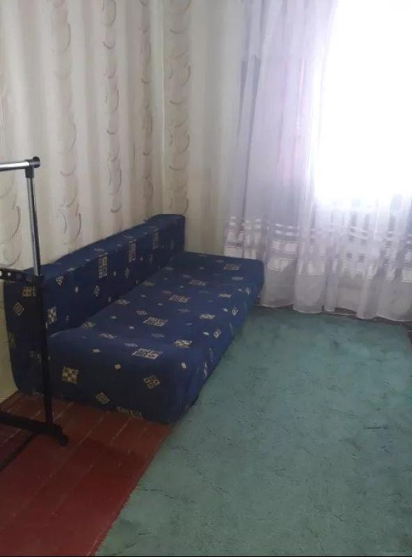 Long term rent 2 bedroom-(s) apartment Iskrynska Street 33