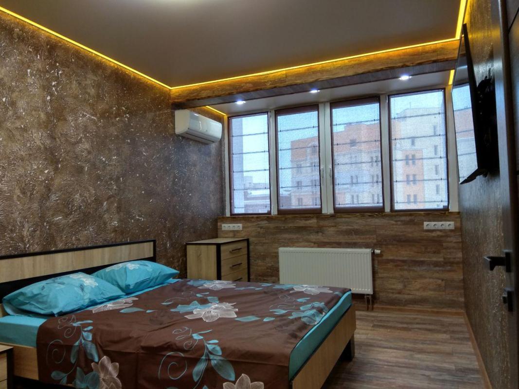 Long term rent 1 bedroom-(s) apartment Molochna Street (Kirova Street) 34