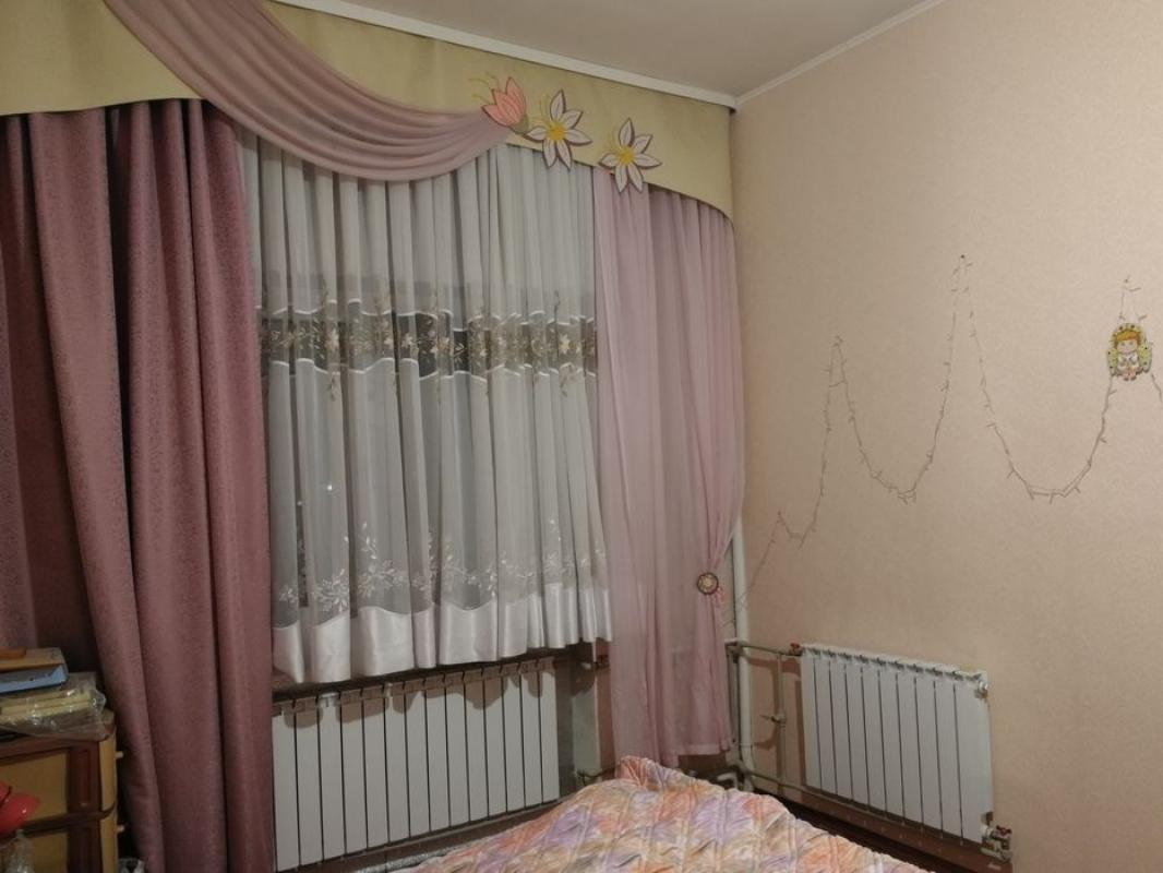 Sale 3 bedroom-(s) apartment 74 sq. m., Verkhivskyi Lane 23