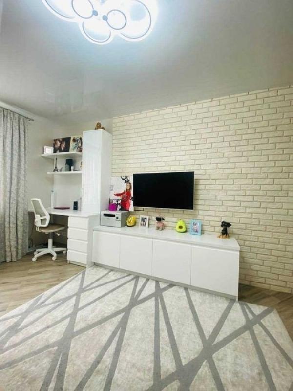 Sale 1 bedroom-(s) apartment 44 sq. m., Drahomanova Street 6