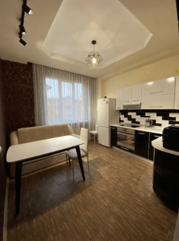 Long term rent 2 bedroom-(s) apartment Novooleksandrivska Street