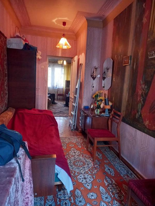 Sale 2 bedroom-(s) apartment 37 sq. m., Starytskoho Street 24