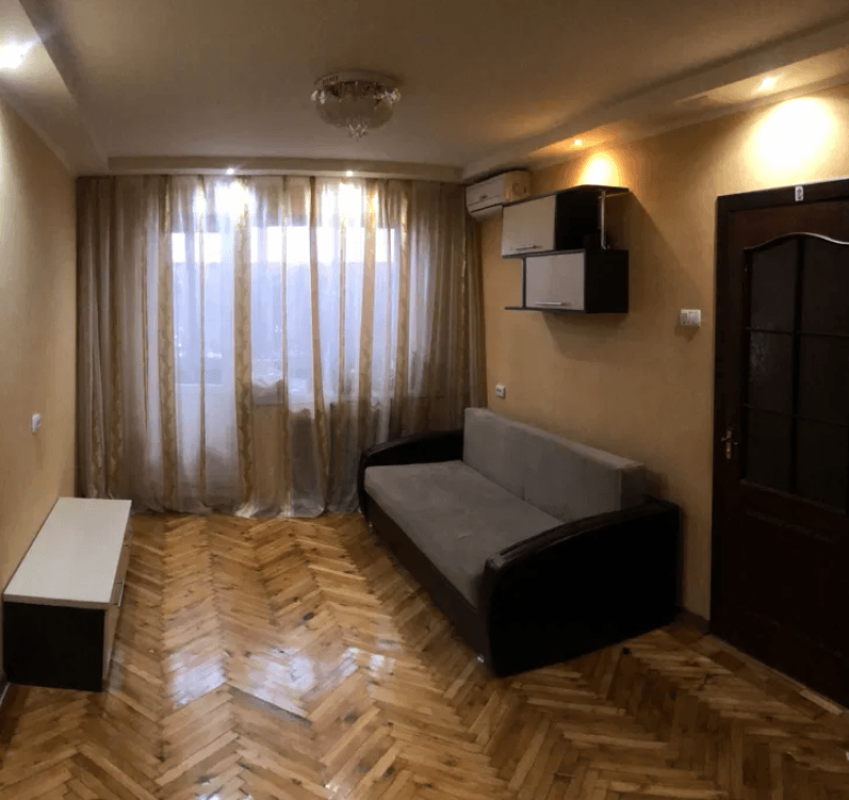 Sale 1 bedroom-(s) apartment 32 sq. m., Yuvileinyi avenue