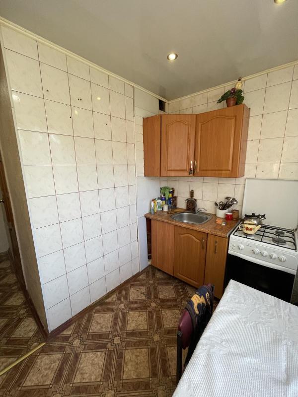 Sale 2 bedroom-(s) apartment 47 sq. m., Hvardiytsiv-Shyronintsiv Street 22