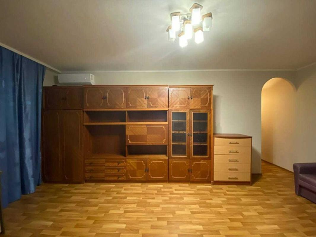 Продажа 1 комнатной квартиры 36 кв. м, Амосова ул.