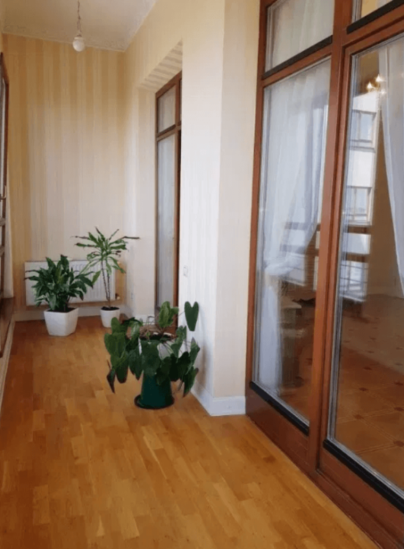 Sale 3 bedroom-(s) apartment 132 sq. m., Bannyi Lane 1