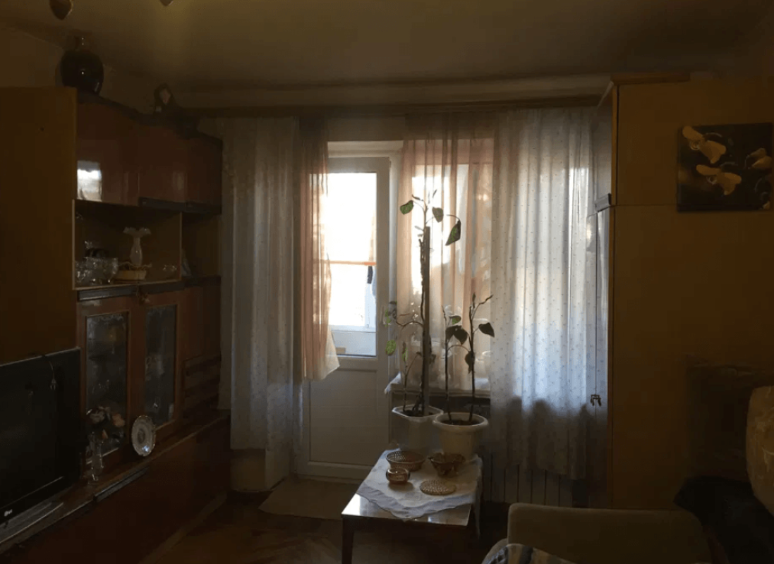 Sale 3 bedroom-(s) apartment 57 sq. m., Tankopiya Street 39/18