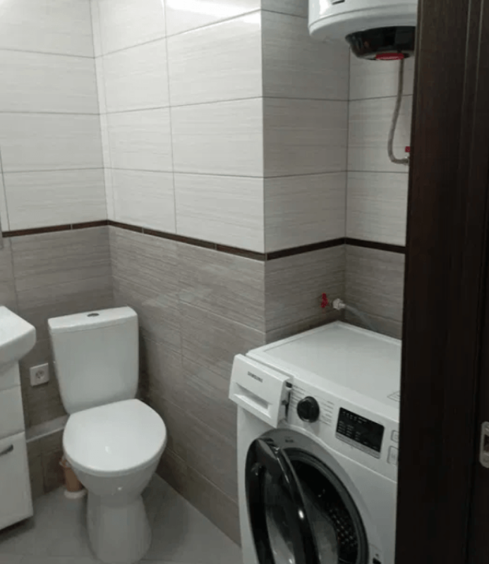 Sale 1 bedroom-(s) apartment 35 sq. m., Drahomanova Street 6Б