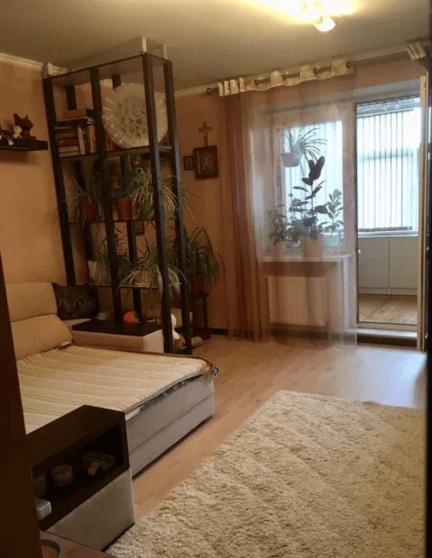 Продажа 2 комнатной квартиры 120 кв. м, Лебединская ул. 3