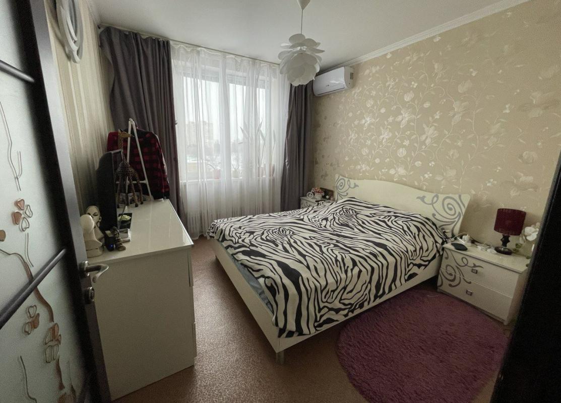 Sale 2 bedroom-(s) apartment 45 sq. m., Ruslana Plokhodka Street 15