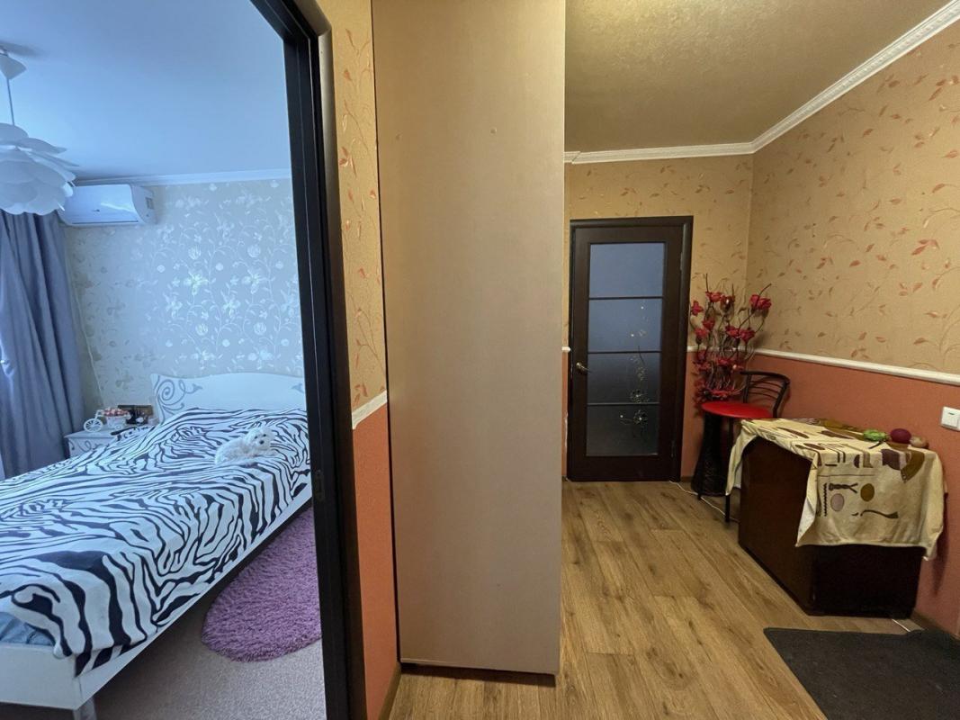 Sale 2 bedroom-(s) apartment 45 sq. m., Ruslana Plokhodka Street 15