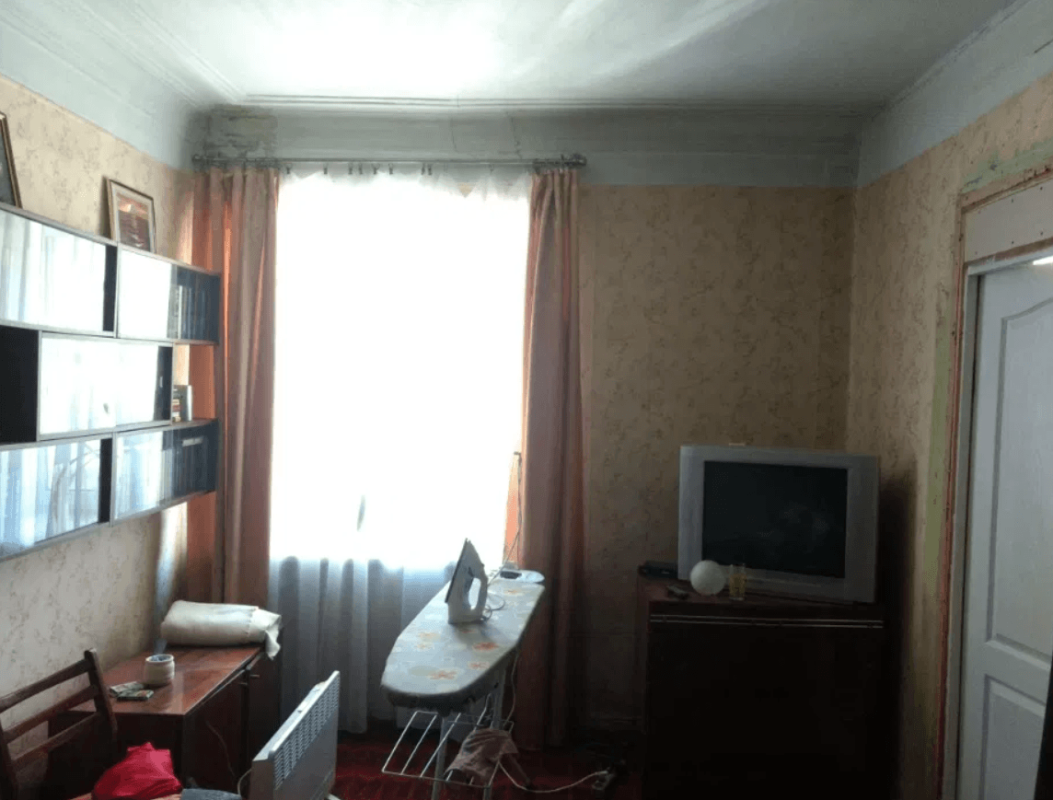 Sale 3 bedroom-(s) apartment 80 sq. m., Poltavsky Shlyakh Street 8