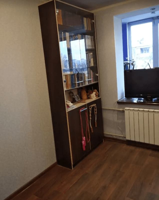 Sale 3 bedroom-(s) apartment 68 sq. m., Tobolska Street 46б