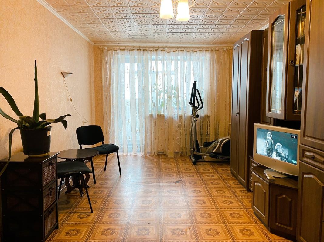 Sale 1 bedroom-(s) apartment 44 sq. m., Severyna Pototskoho Street (Simnadtsiatoho Partzizdu Street) 24