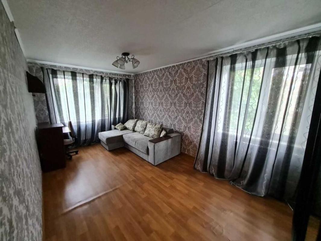 Продаж 3 кімнатної квартири 62 кв. м, Гвардійців-Широнінців вул. 73в