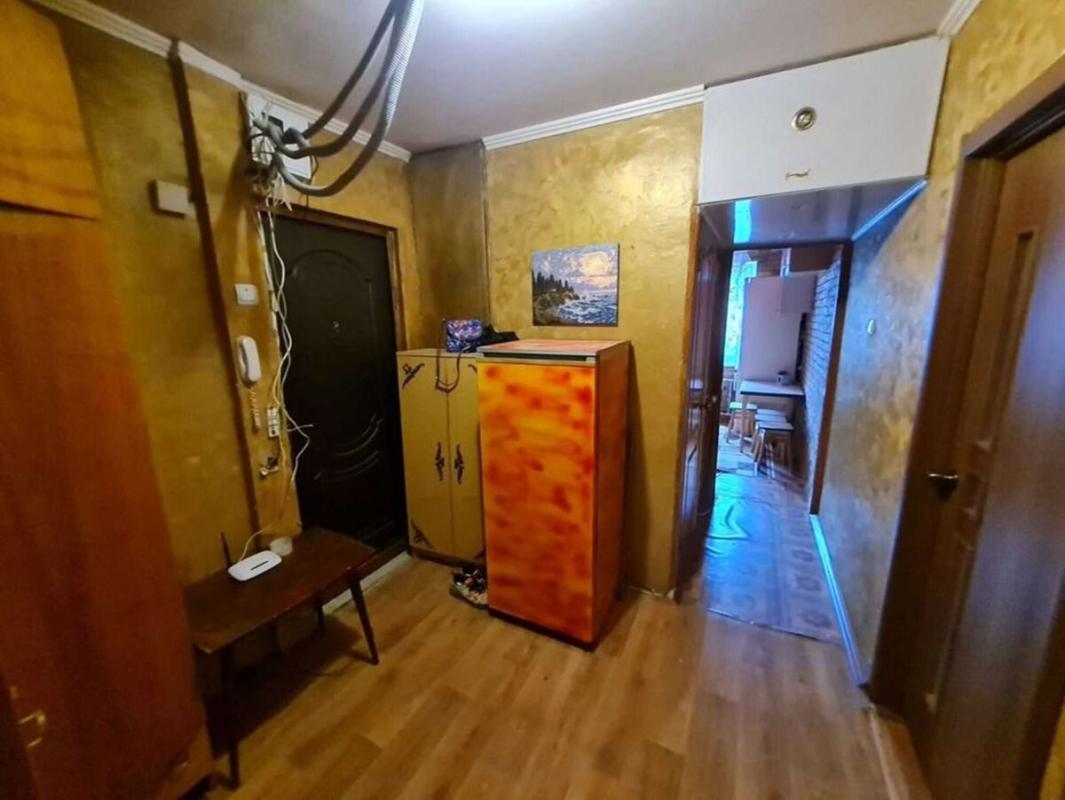 Sale 3 bedroom-(s) apartment 62 sq. m., Hvardiytsiv-Shyronintsiv Street 73в