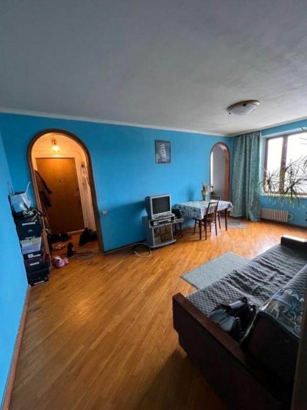Sale 3 bedroom-(s) apartment 65 sq. m., Heroiv Pratsi Street 19