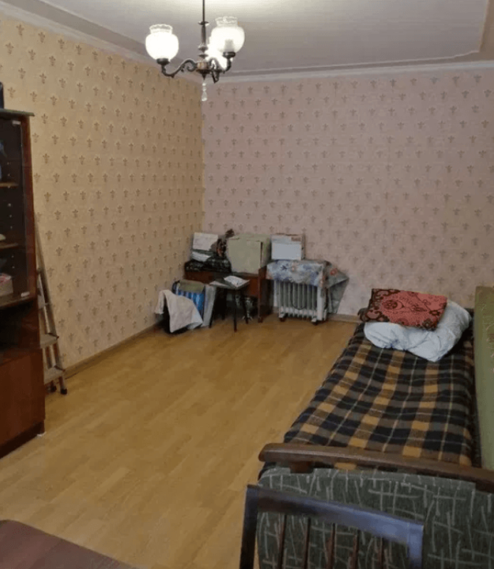 Продаж 3 кімнатної квартири 60 кв. м, Байрона просп. (Героїв Сталінграда) 138б
