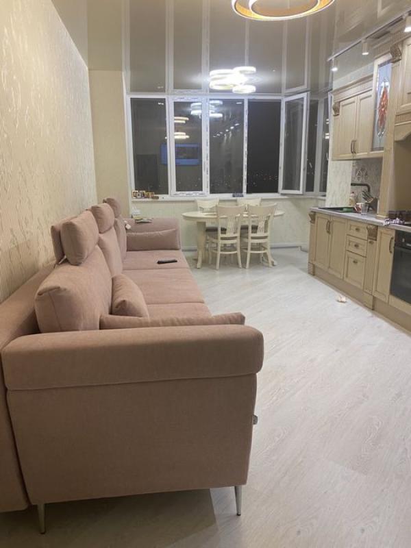 Sale 2 bedroom-(s) apartment 75 sq. m., Heroiv Kharkova Avenue (Moskovskyi Avenue)