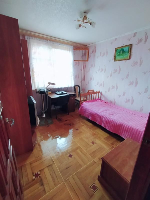 Sale 2 bedroom-(s) apartment 45 sq. m., Olimpiyska Street 15