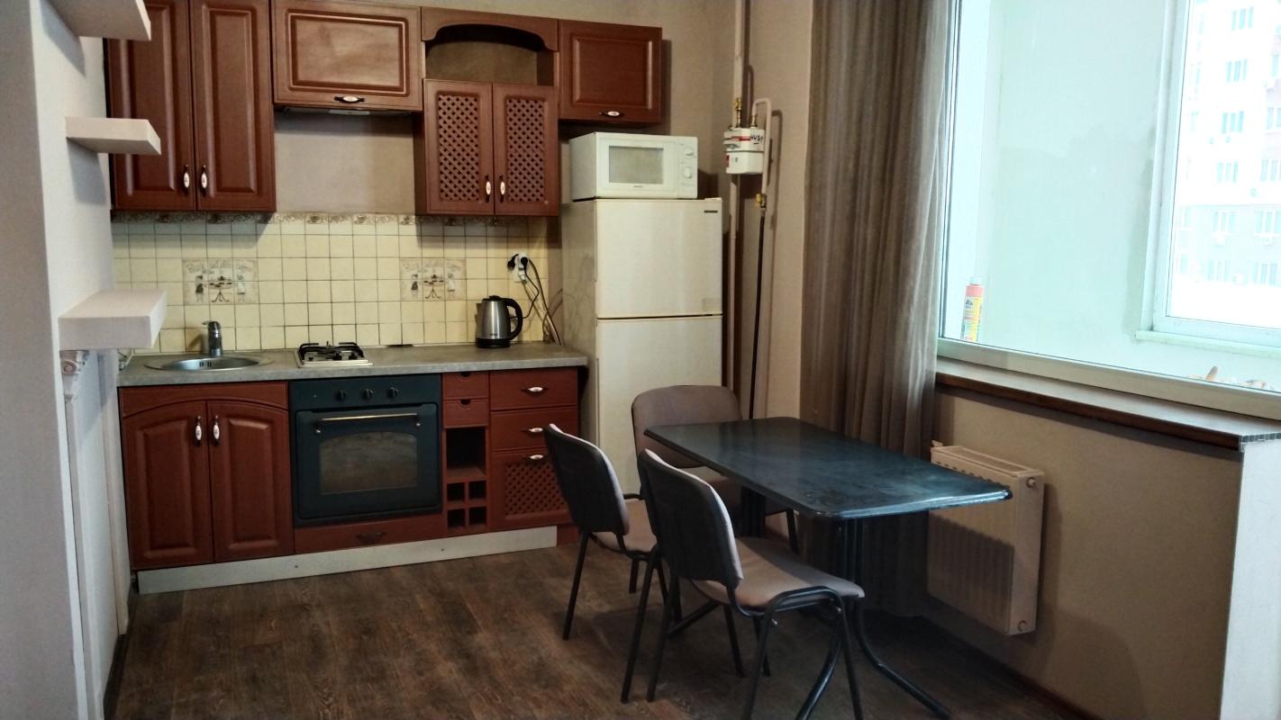 Long term rent 1 bedroom-(s) apartment Sukhumska Street