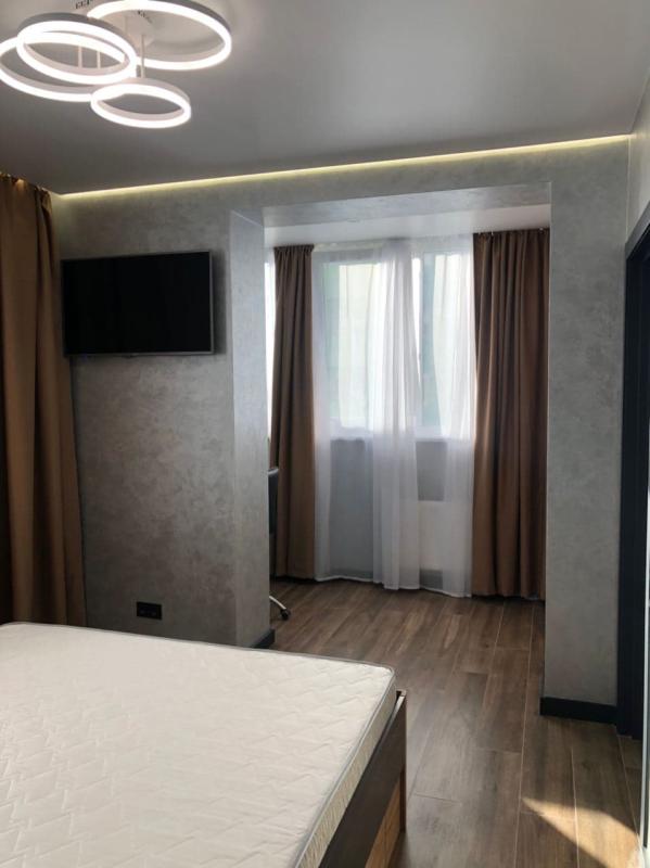Long term rent 1 bedroom-(s) apartment Ivanivskyi lane 18