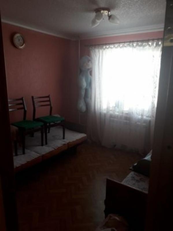 Продаж 2 кімнатної квартири 46 кв. м, Академіка Павлова вул. 140