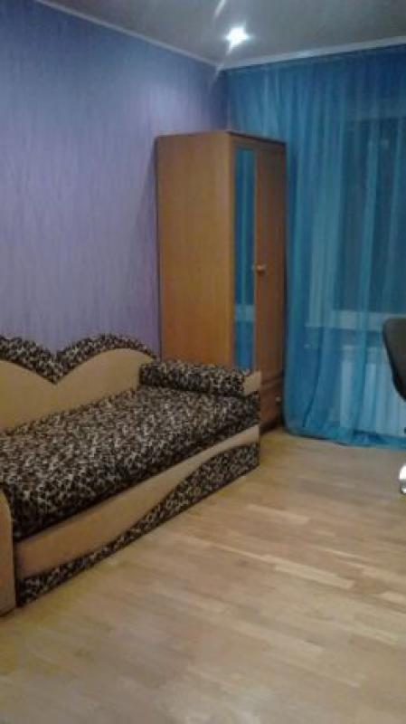Sale room 39 sq. m., Valentynivska street 170