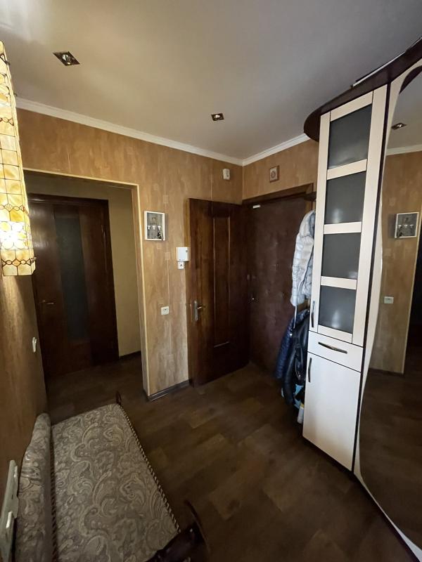 Sale 3 bedroom-(s) apartment 69 sq. m., Matiushenka Street 11