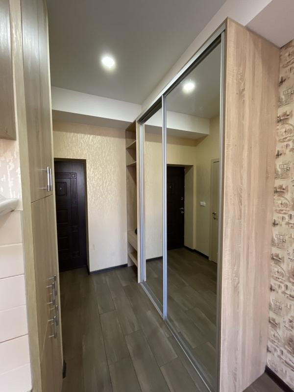 Sale 1 bedroom-(s) apartment 33 sq. m., Akademika Pavlova Street 140