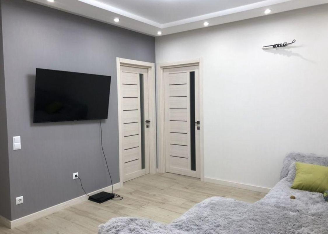 Long term rent 2 bedroom-(s) apartment Iskrynsky Lane 19б