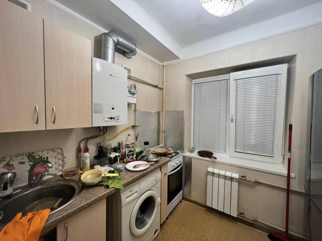 Long term rent 1 bedroom-(s) apartment Shekspira Street 8