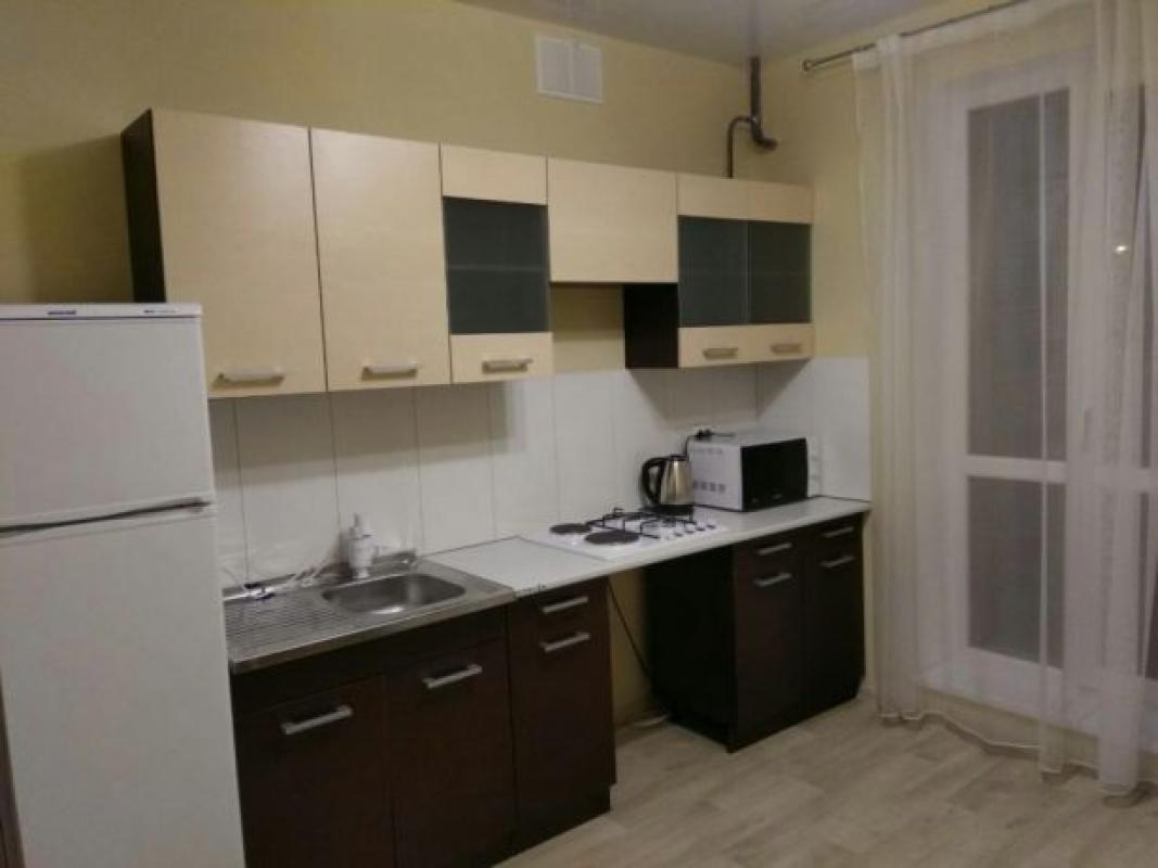 Sale 2 bedroom-(s) apartment 47 sq. m., Hvardiytsiv-Shyronintsiv Street 5