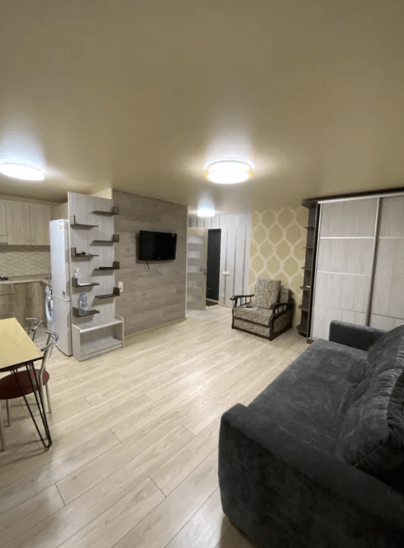 Long term rent 1 bedroom-(s) apartment Heroiv Stalinhrada Avenue 1/6