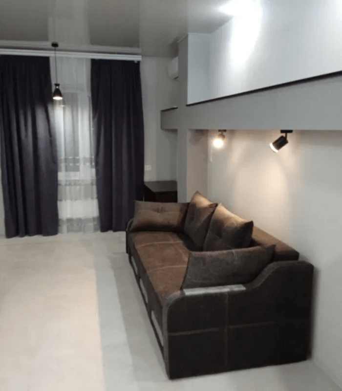 Long term rent 1 bedroom-(s) apartment Yaroslavska Street 21