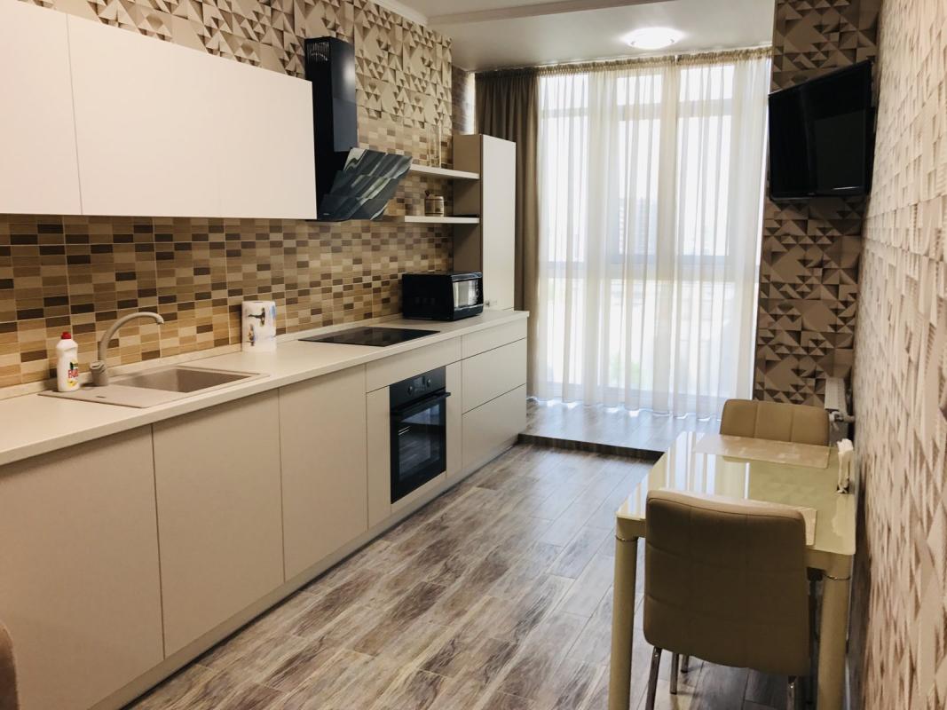 Long term rent 1 bedroom-(s) apartment Nauky avenue 9д
