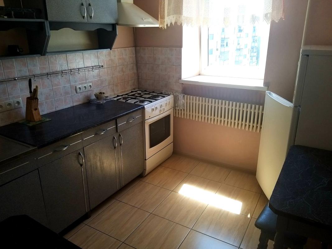 Long term rent 1 bedroom-(s) apartment Dobroliubova Street 18