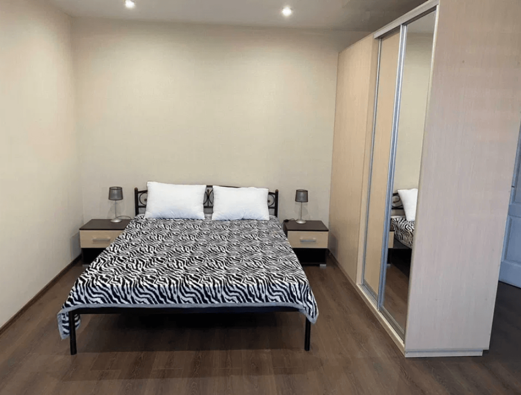 Long term rent 1 bedroom-(s) apartment Myru Street 11