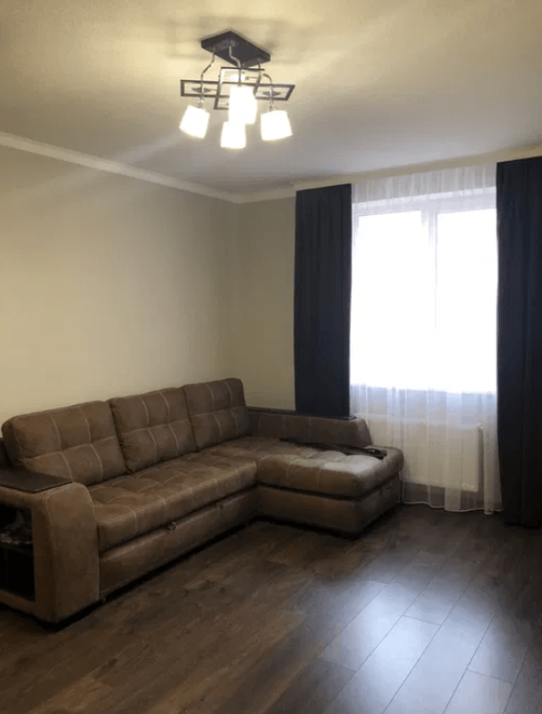 Long term rent 2 bedroom-(s) apartment Myru Street