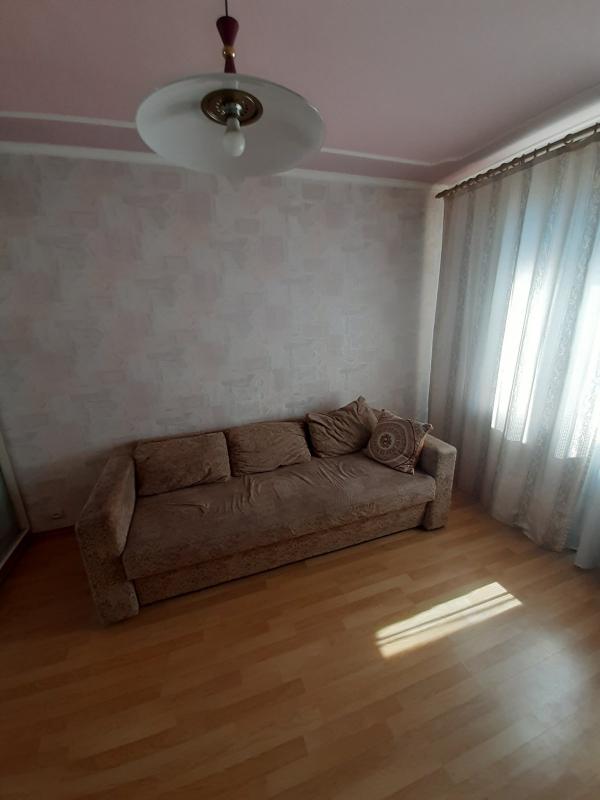 Долгосрочная аренда 3 комнатной квартиры Академика Павлова ул. 140