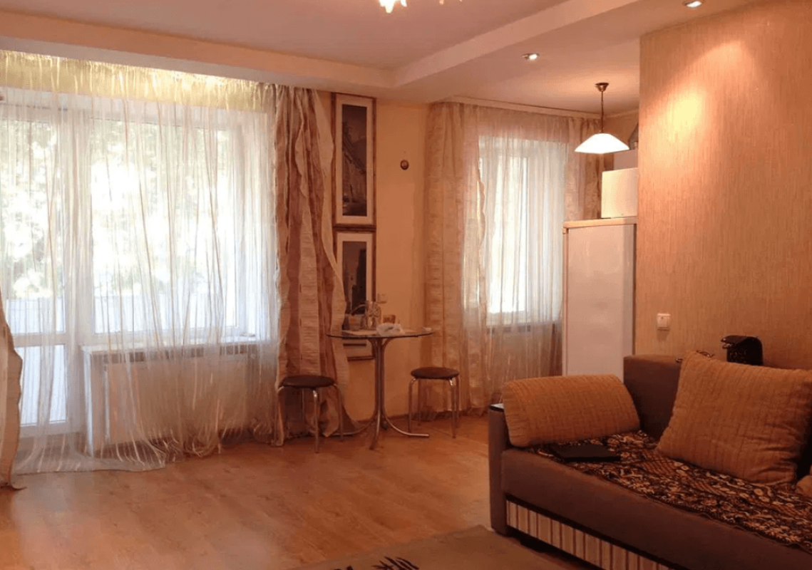 Sale 3 bedroom-(s) apartment 63 sq. m., Saltivske Highway 139г