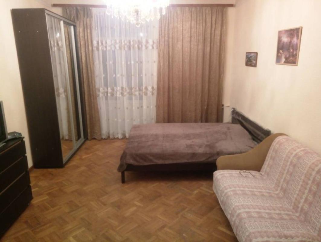 Long term rent 2 bedroom-(s) apartment Danylevskoho Street 38