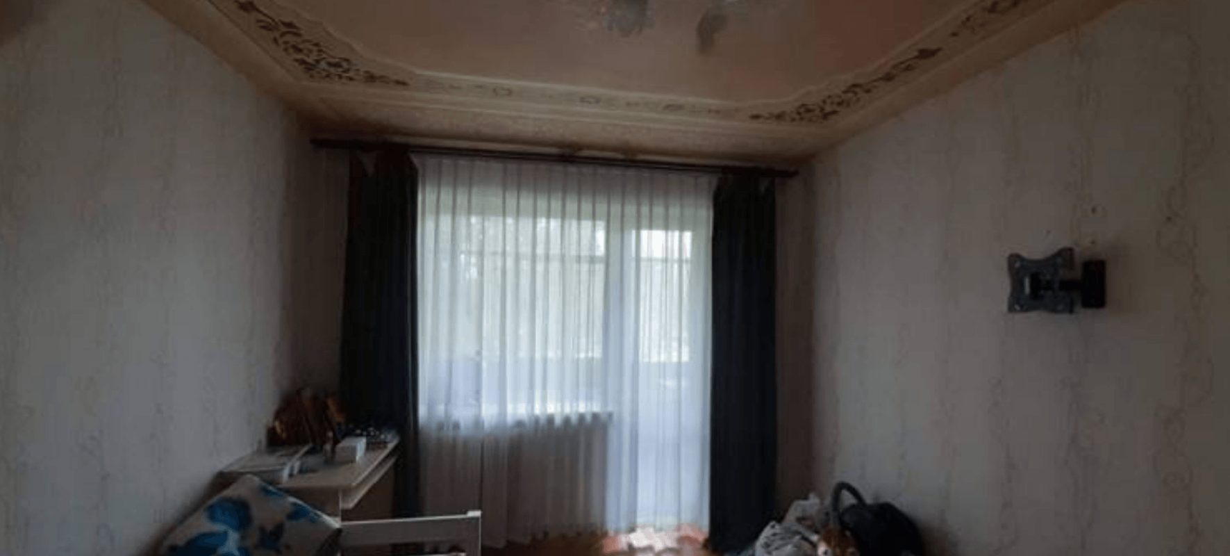 Long term rent 2 bedroom-(s) apartment Severyna Pototskoho Street (Simnadtsiatoho Partzizdu Street)