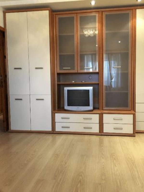 Sale 2 bedroom-(s) apartment 65 sq. m., Hvardiytsiv-Shyronintsiv Street 51