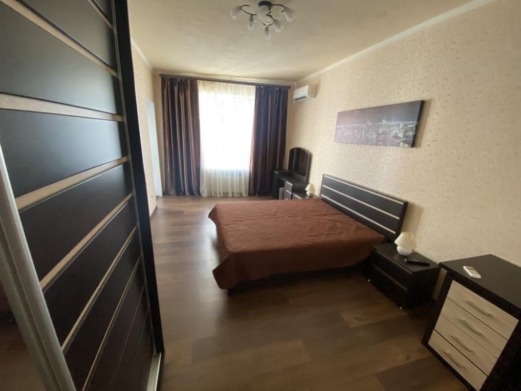 Long term rent 2 bedroom-(s) apartment Klochkivska Street