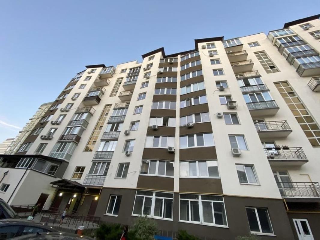 Long term rent 2 bedroom-(s) apartment Klochkivska Street