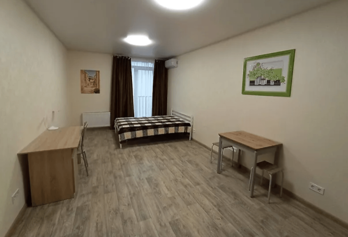 Long term rent 1 bedroom-(s) apartment Serpova Street 4