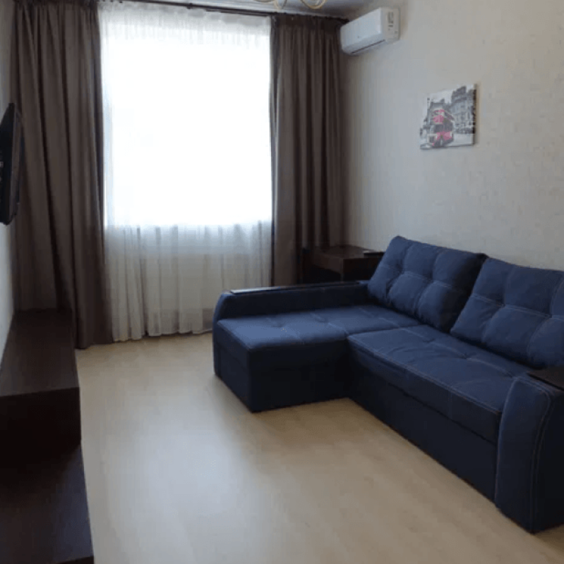Long term rent 1 bedroom-(s) apartment Saperne Pole Street